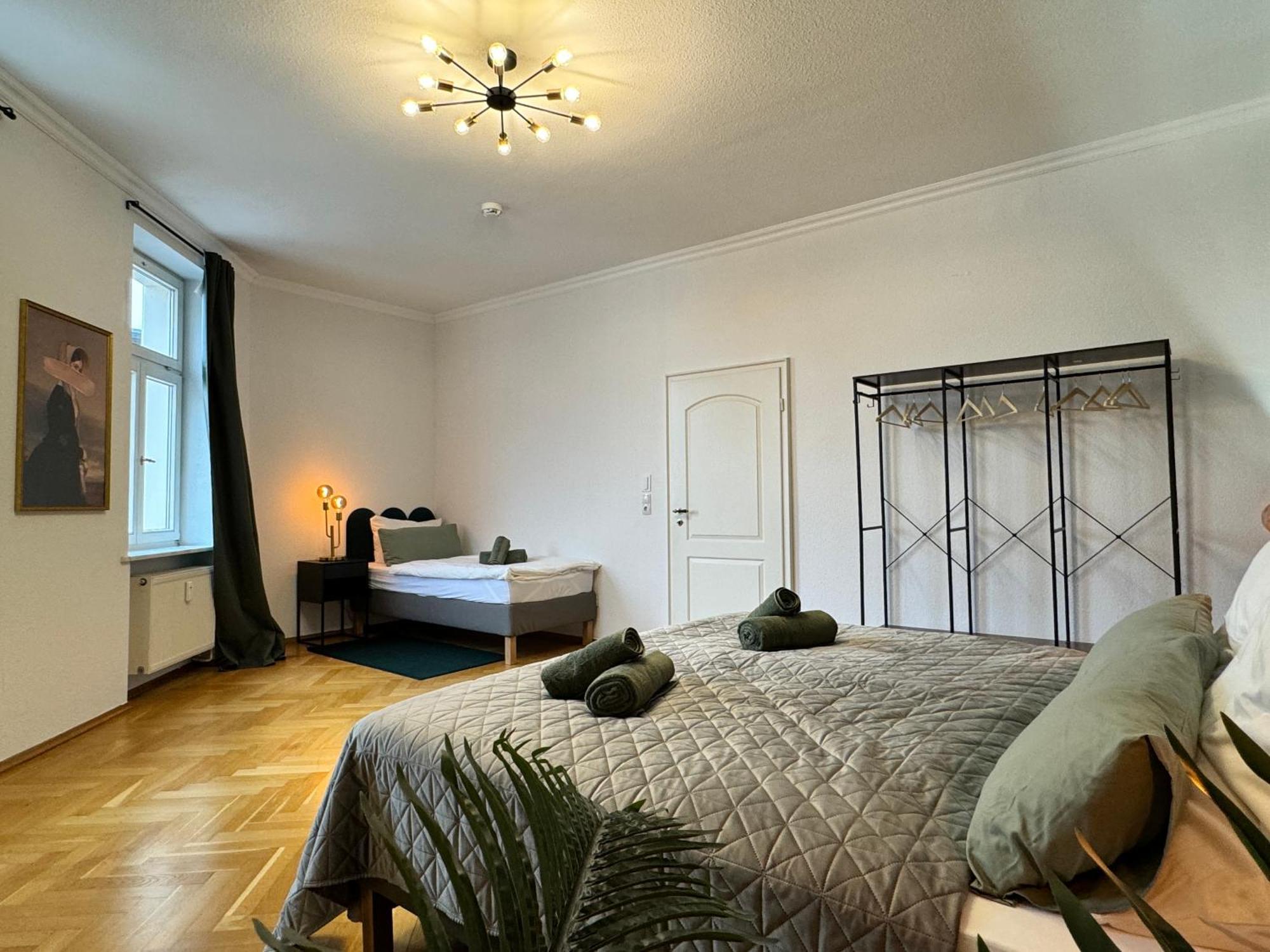 Rebelrents #4 Design Trifft Komfort - Einzigartiges Ferienapartment In Der Nahe Des Hauptbahnhofs Halle  Esterno foto